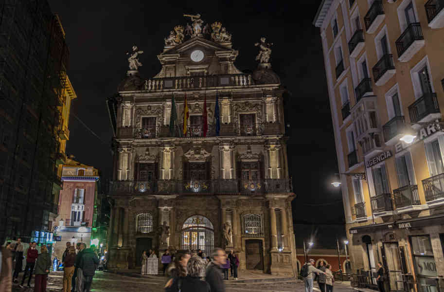 Pamplona 004 - plaza Consistorial - Ayuntamiento